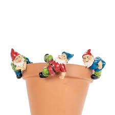 GNOME POT SITTERS
