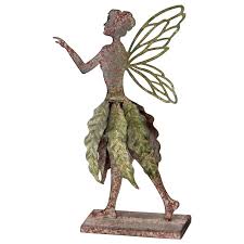 FAIRY AGED FINISH ON BASE 18X31CM