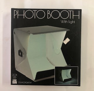 PHOTO BOOTH W/LIGHT USB 24CM