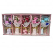 ROSES IN A BOX