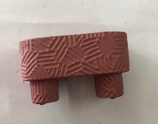 PLANTER W/LEGS PINK LONG