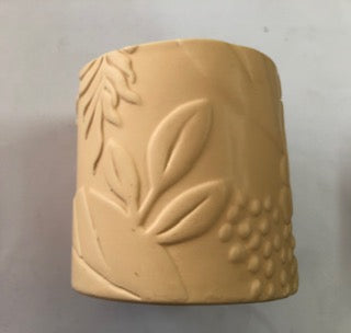 PLANTER W/FOLIAGE LOOK SAND MED