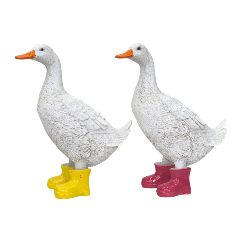 DUCK WHITE W/BOOTS 20CM